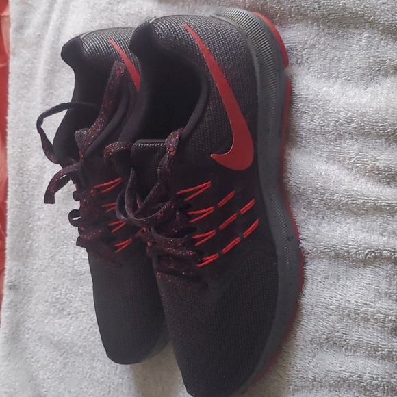 nike run swift mens black